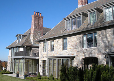 Southern Connecticut Home with Heavy Grade Graduated Roof