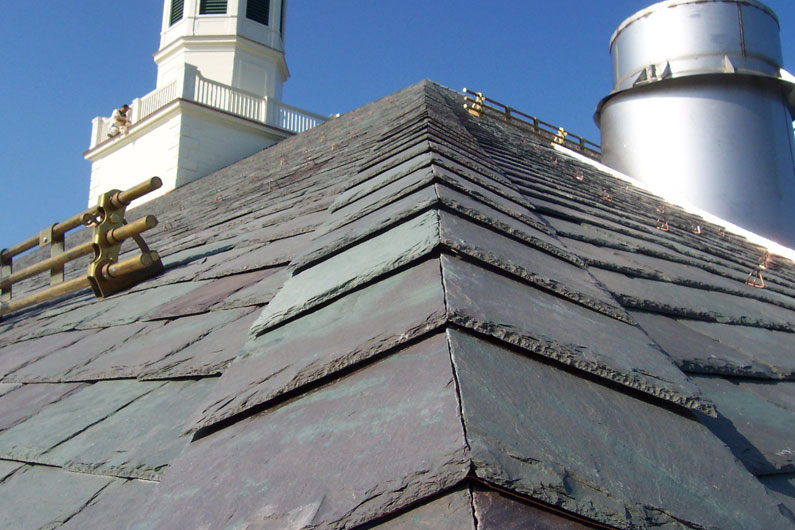 Mottled Green / Purple Slate Roof