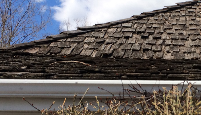 Greenstone slate with SlateTec installation: The better alternative to a cedar shake roof.